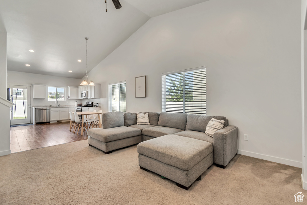 1561 E ERICKSON LN Eagle Mountain, UT 84005
