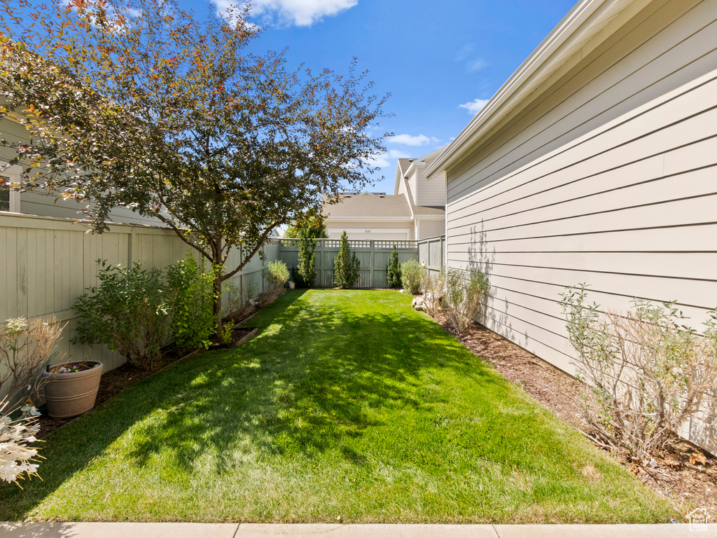 5126 W BIG SUR DR South Jordan, UT 84009