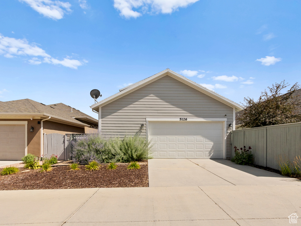 5126 W BIG SUR DR South Jordan, UT 84009