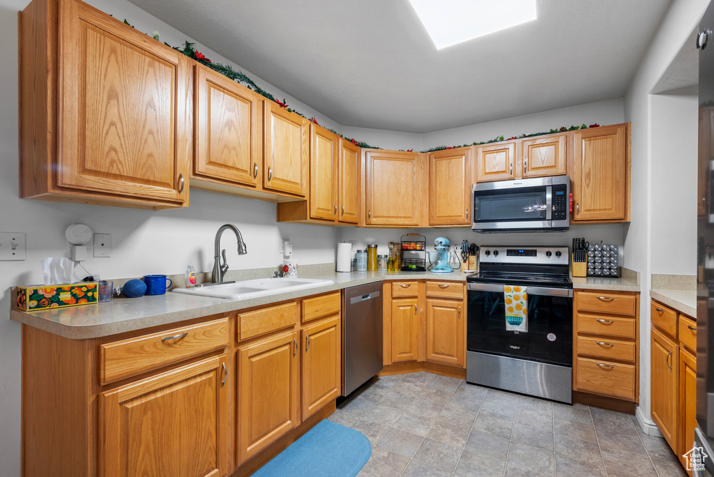 8196 N CEDAR SPRINGS RD #2 Eagle Mountain, UT 84043