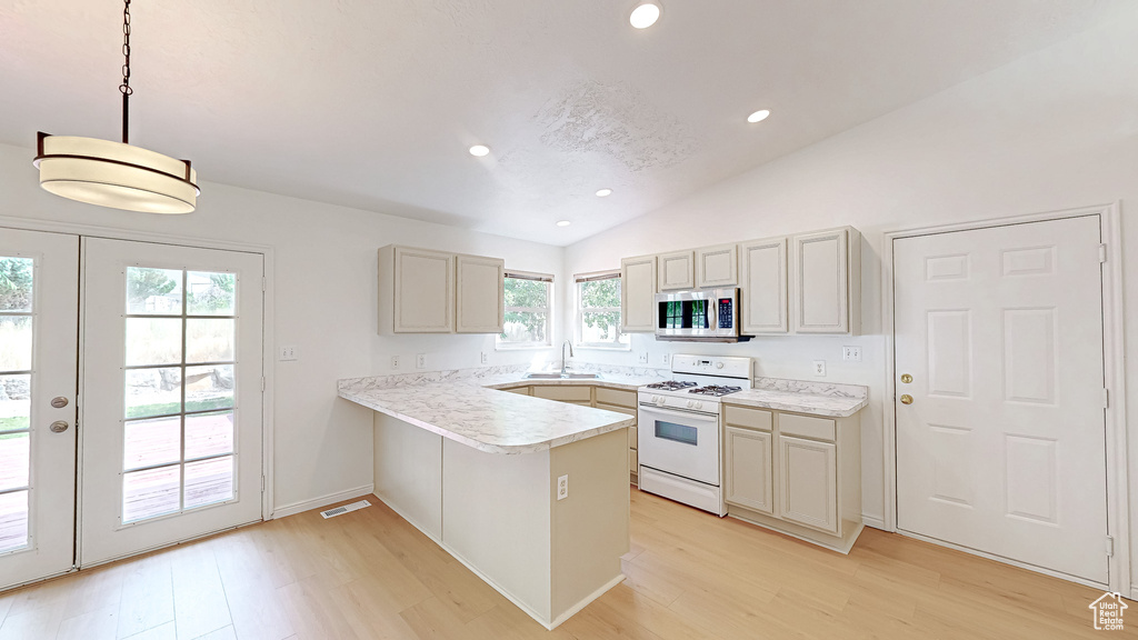 300 E MAGELLAN LN Elk Ridge, UT 84651