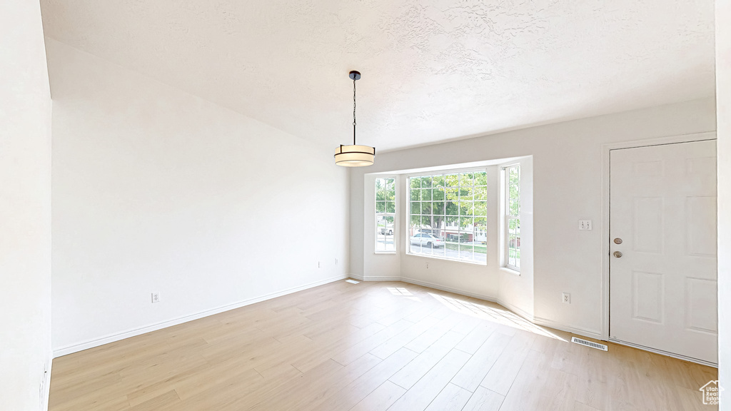 300 E MAGELLAN LN Elk Ridge, UT 84651