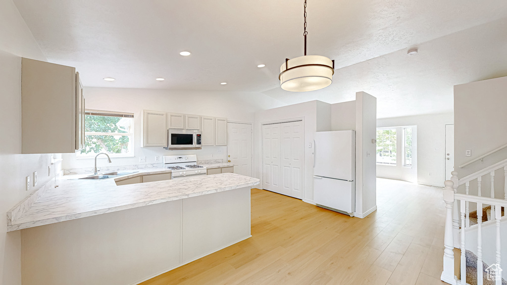300 E MAGELLAN LN Elk Ridge, UT 84651