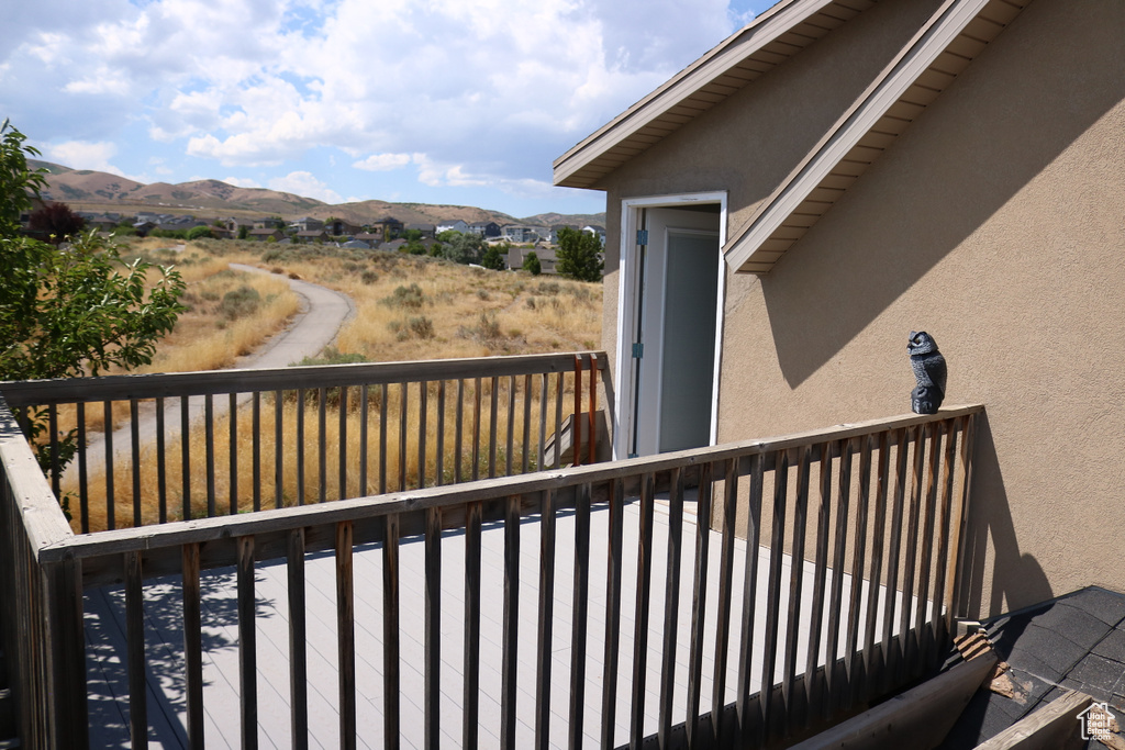 2219 N ORCHARD WAY Saratoga Springs, UT 84045