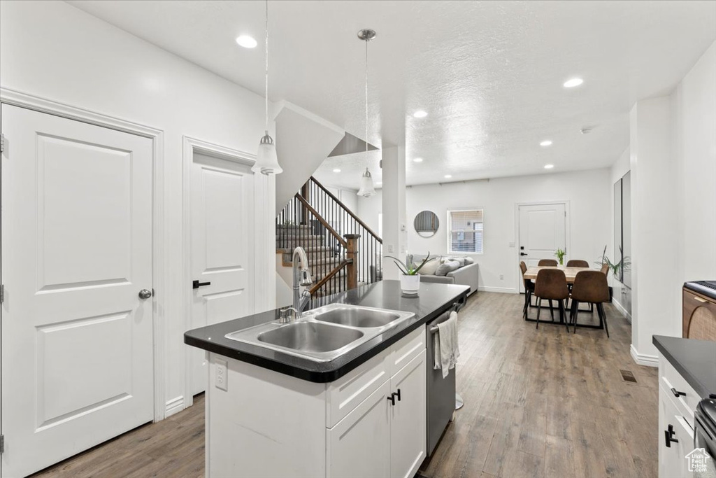 3883 S 1605 W West Valley City, UT 84119