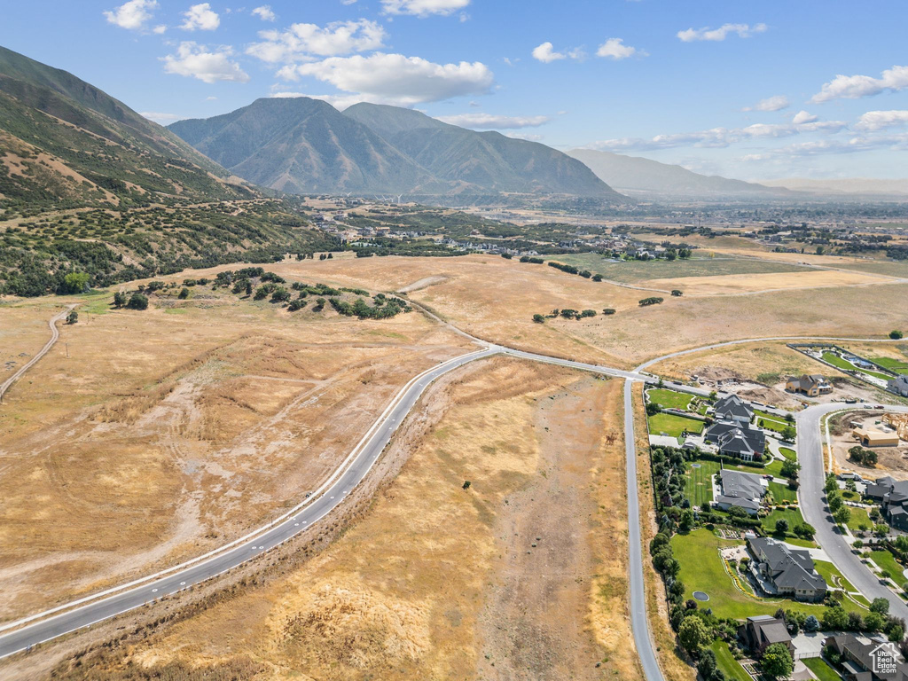 2116 S VALLEY VIEW DR Mapleton, UT 84664