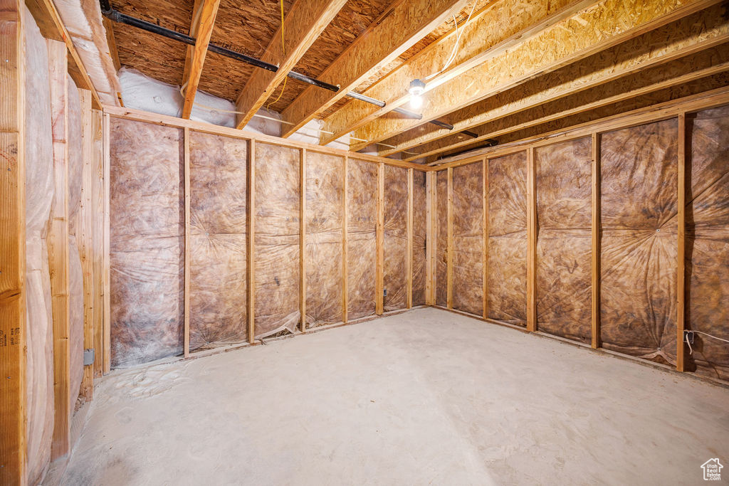 412 S 1170 E Hyrum, UT 84319