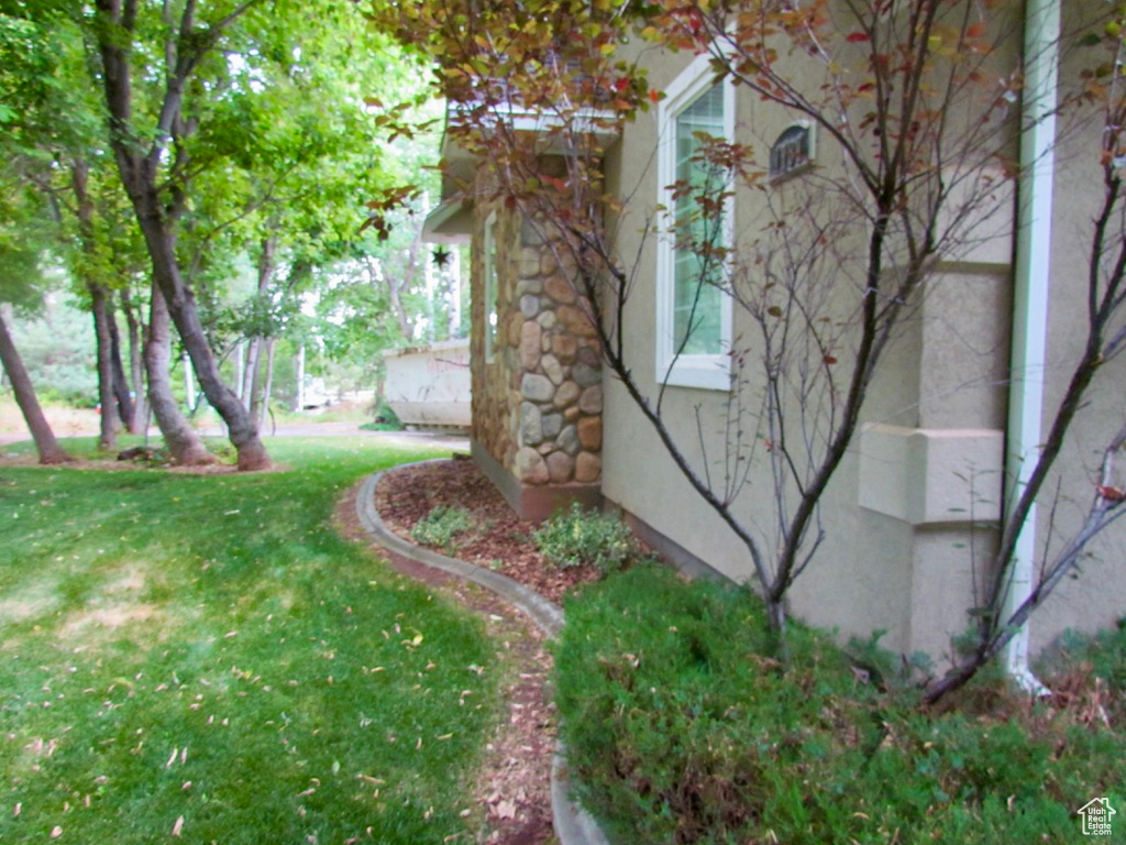 7737 W SAWTOOTH CV Vernal, UT 84078