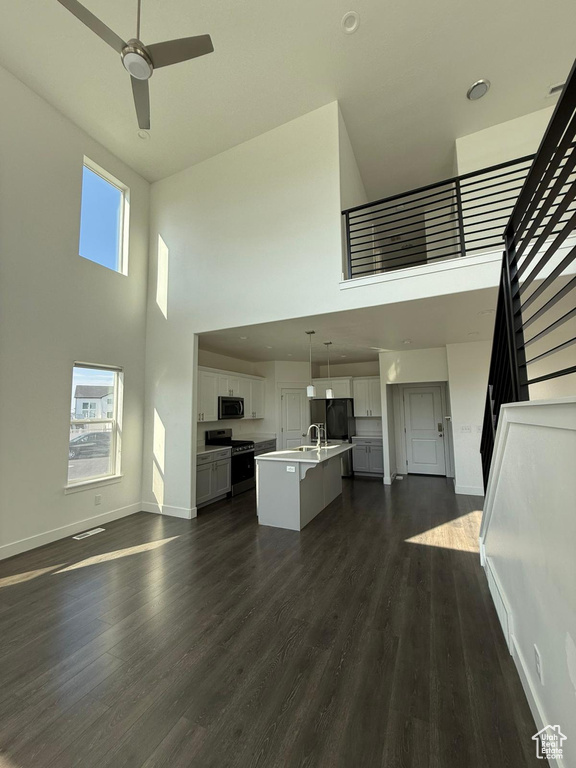 13881 S LITTLE RIDGE LN #327 Herriman, UT 84096