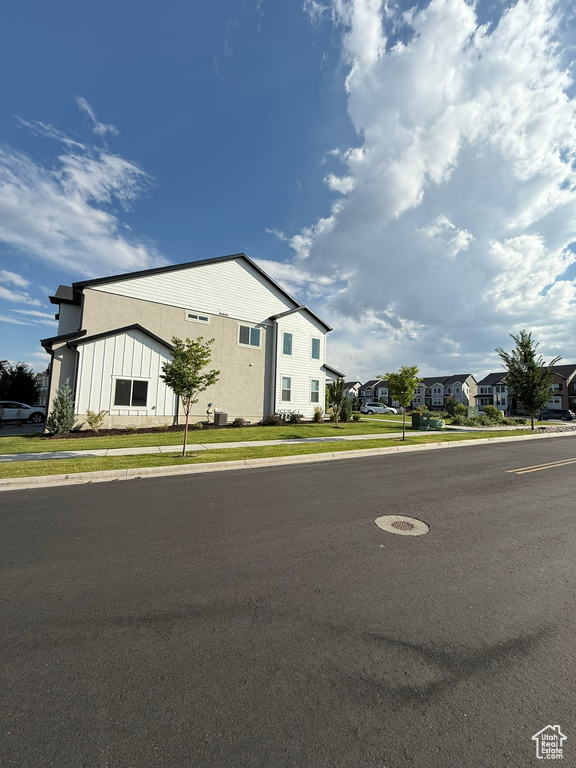 13881 S LITTLE RIDGE LN #327 Herriman, UT 84096
