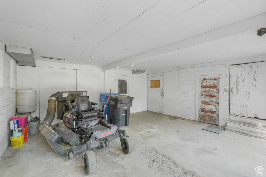 2425 N 800 E North Logan, UT 84341