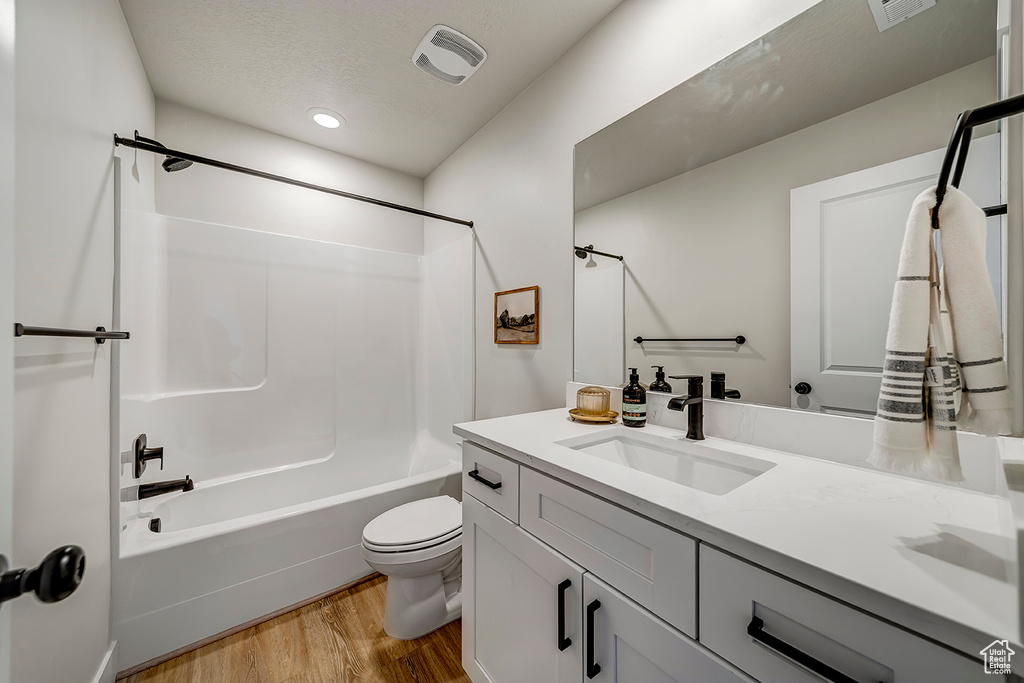 1167 N 680 W #5 Tooele, UT 84074