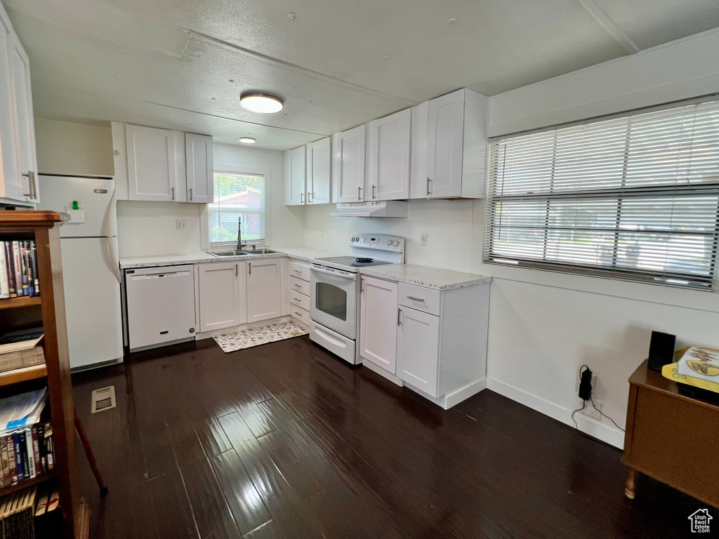 Photo 3 for MLS #2099934 at 5028 S Del Rio St
