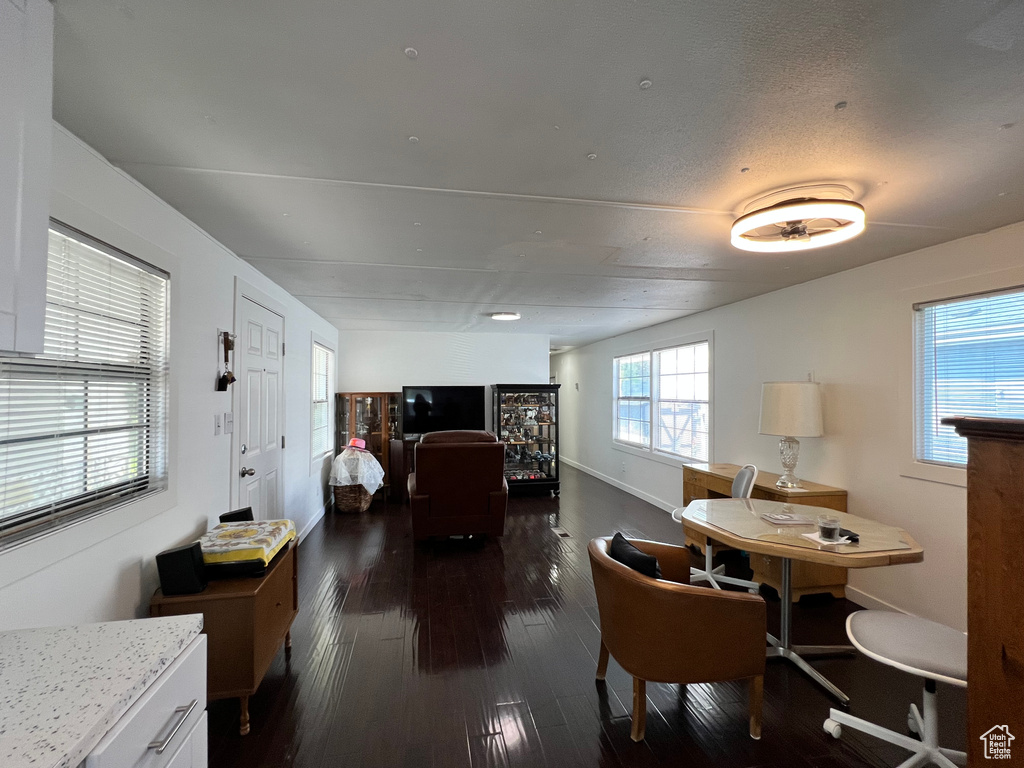 Photo 6 for MLS #2099934 at 5028 S Del Rio St