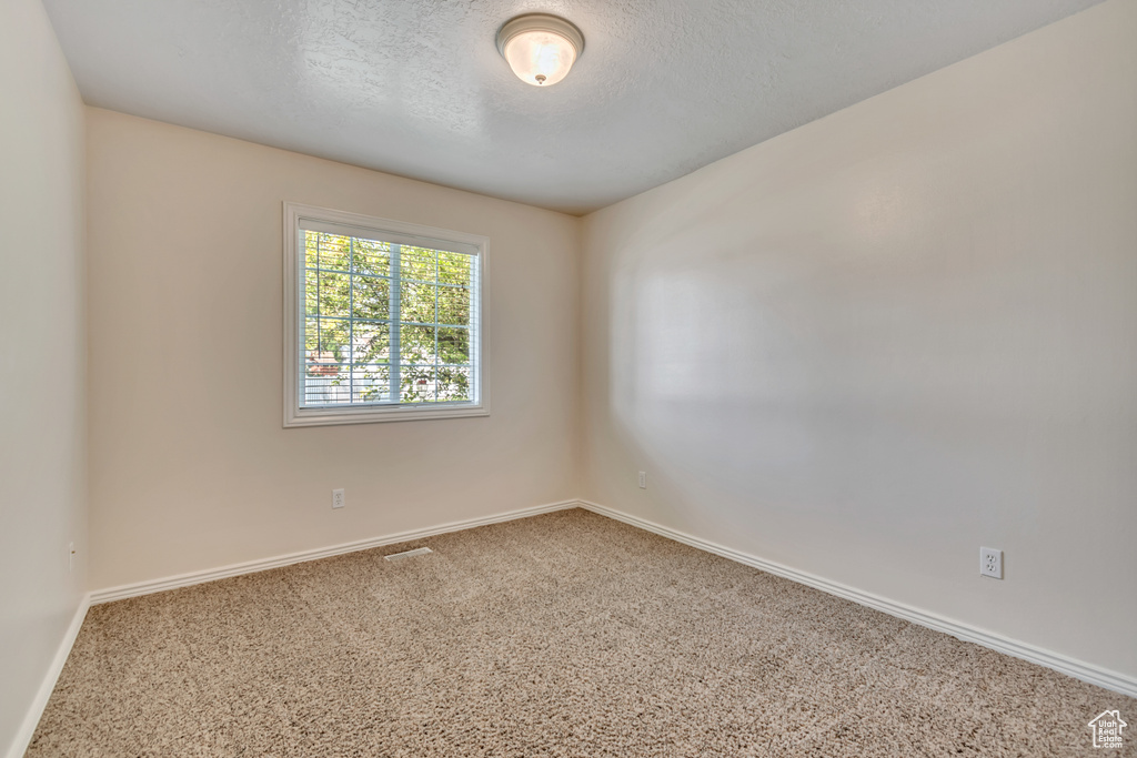 4631 W HARVEY BLVD Cedar Hills, UT 84062