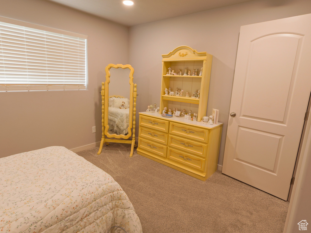 1984 N 2645 W Clinton, UT 84015