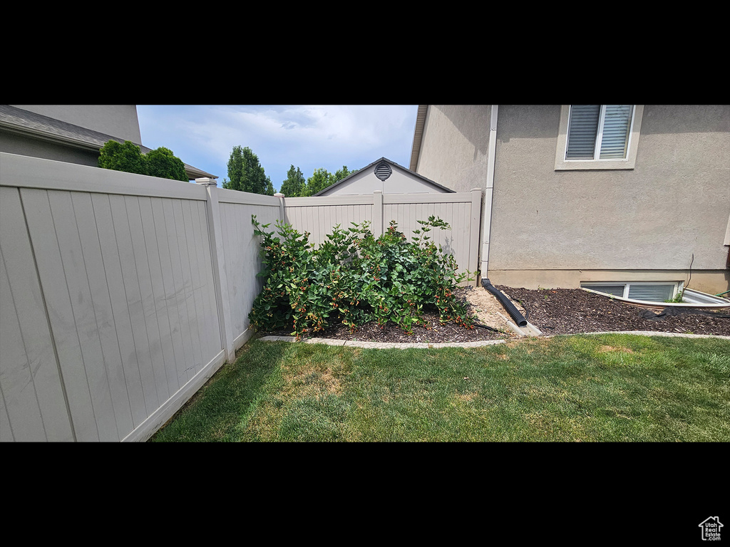 1984 N 2645 W Clinton, UT 84015