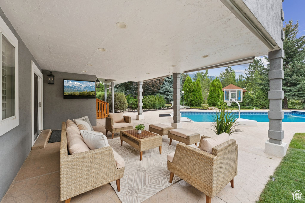 2756 E WATER VISTA WAY Sandy, UT 84093