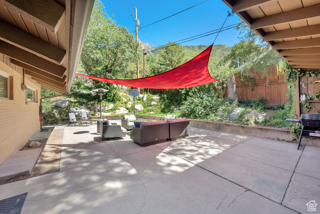 3322 E FORTUNA DR Salt Lake City, UT 84124