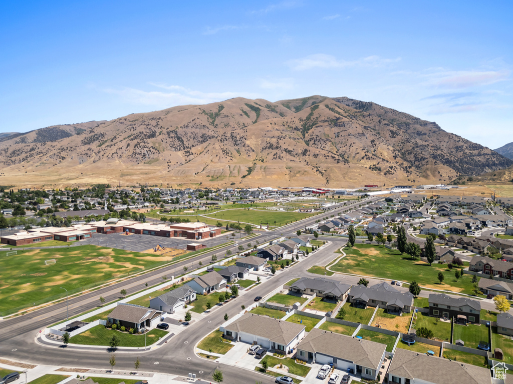 1215 E 330 S Hyrum, UT 84319