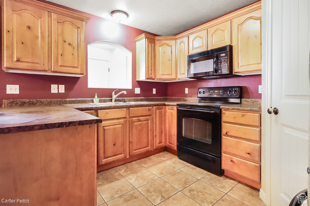 Photo 16 for MLS #2099957 at 3821 E Rock Creek Rd #8