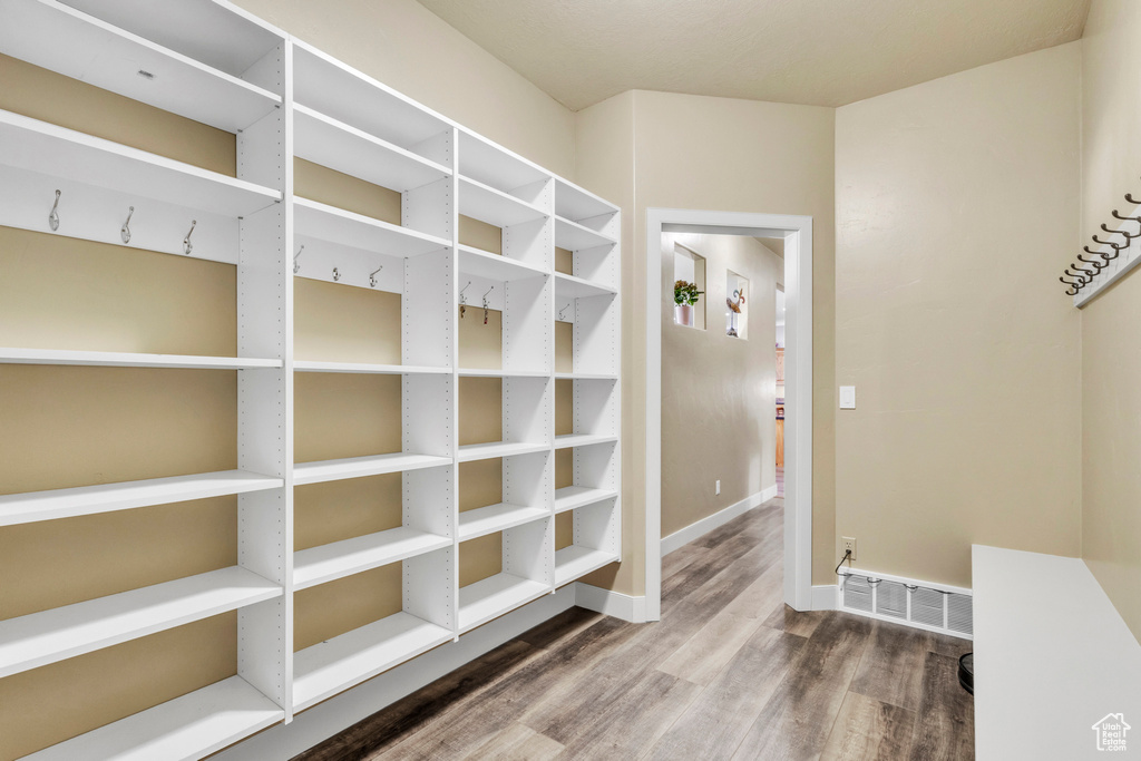177 S 1170 E Hyrum, UT 84319