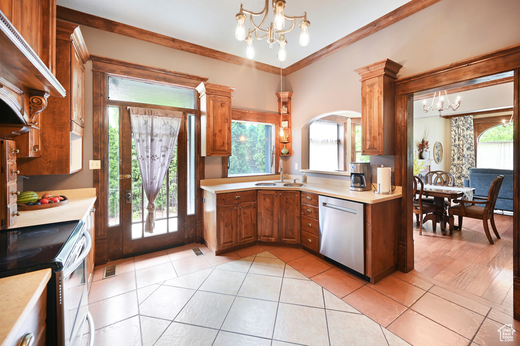 230 W CENTER ST Logan, UT 84321