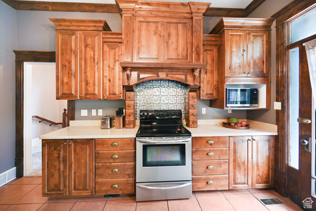 230 W CENTER ST Logan, UT 84321