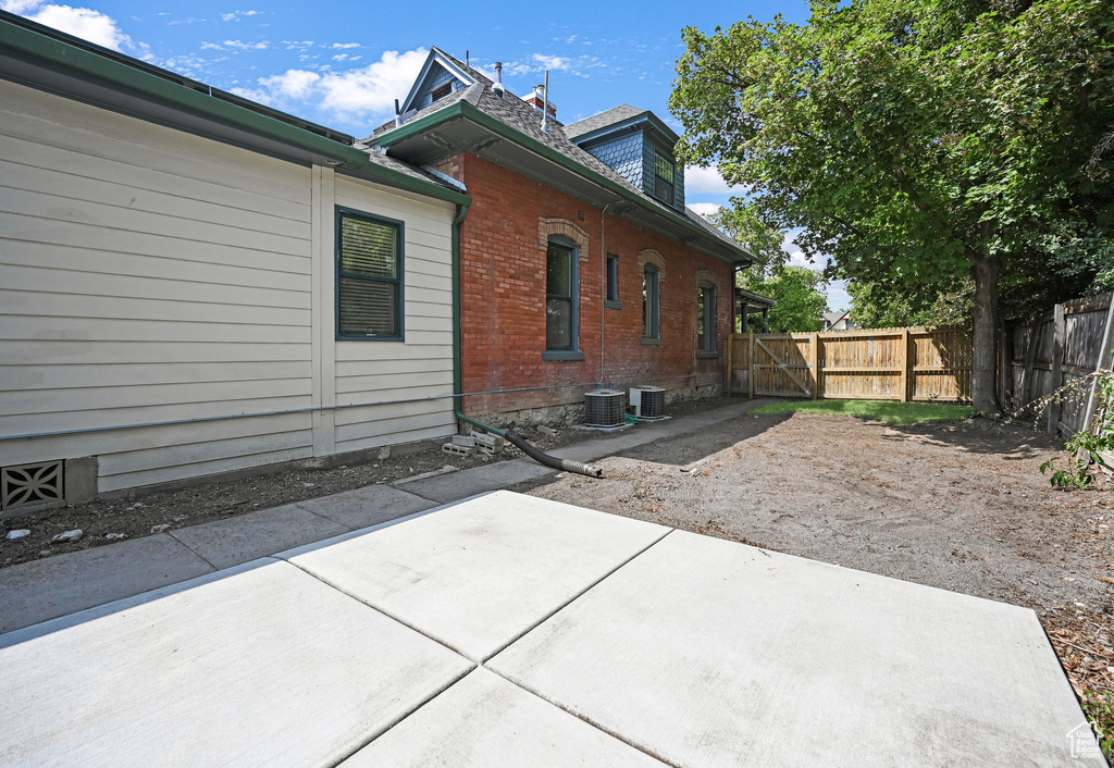 230 W CENTER ST Logan, UT 84321