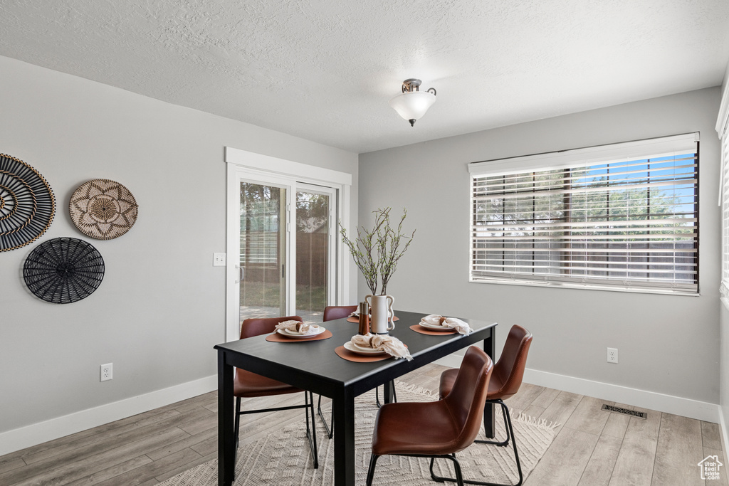 1505 NAVAJO DR Ogden, UT 84403