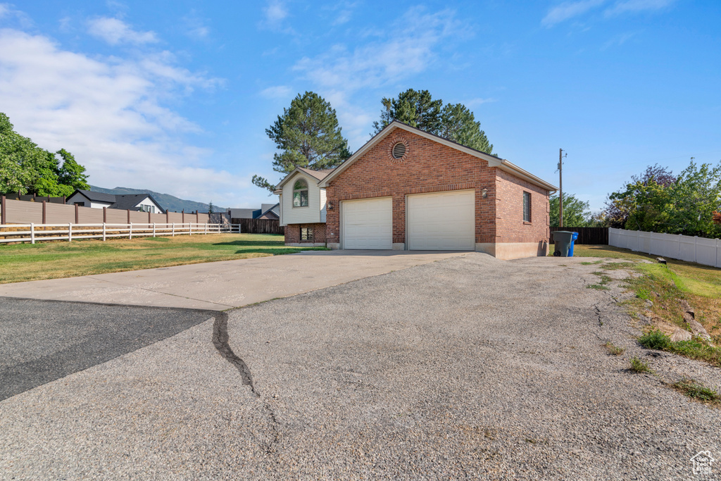 1505 NAVAJO DR Ogden, UT 84403