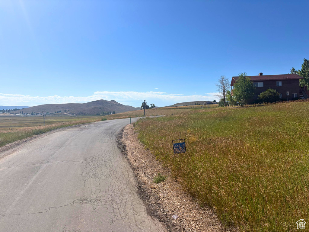 2513 S COUNTRY DR Garden City, UT 84028