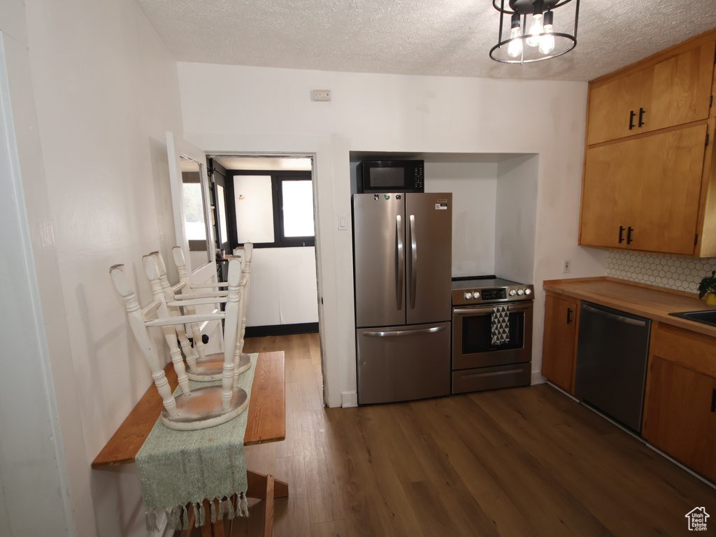 645 S 600 E River Heights, UT 84321