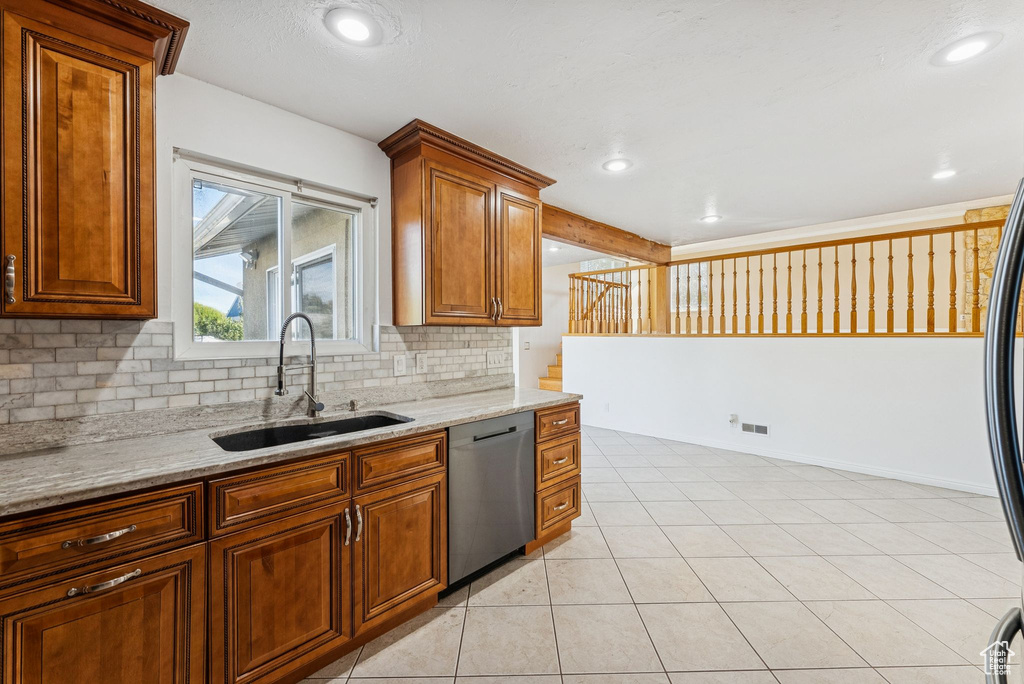 203 E KRISTIN DR Sandy, UT 84070
