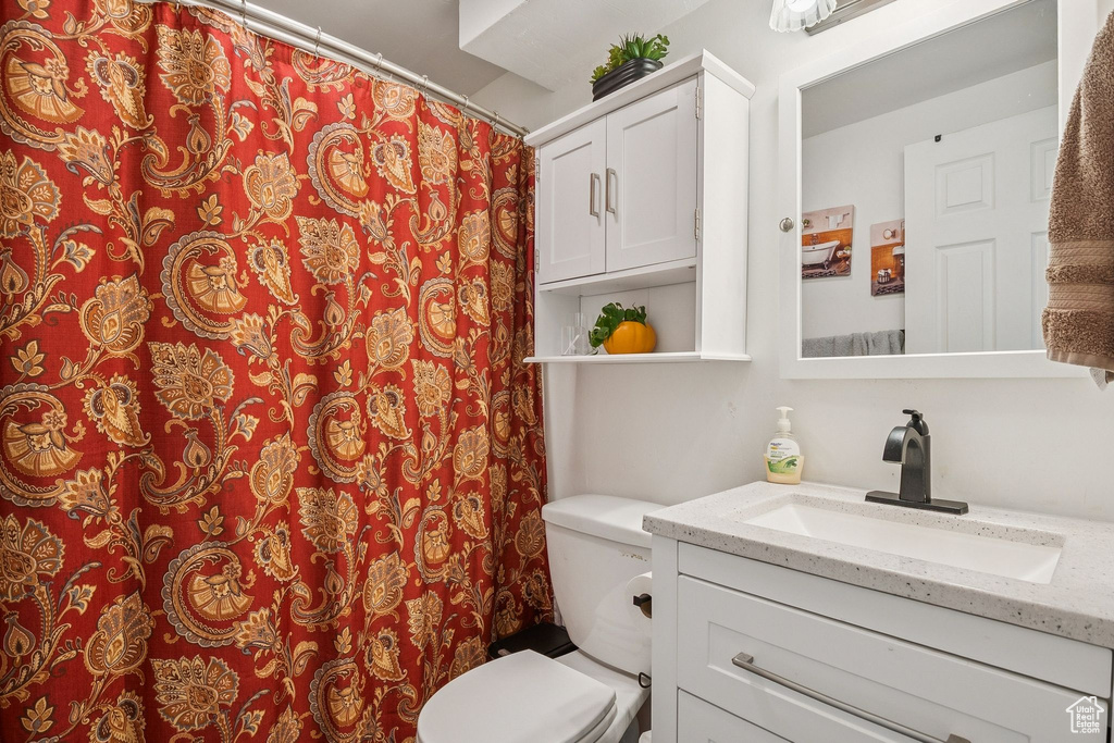203 E KRISTIN DR Sandy, UT 84070