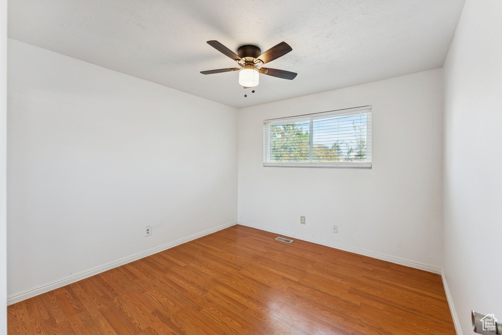 203 E KRISTIN DR Sandy, UT 84070