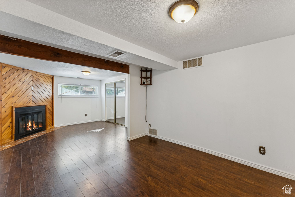 203 E KRISTIN DR Sandy, UT 84070