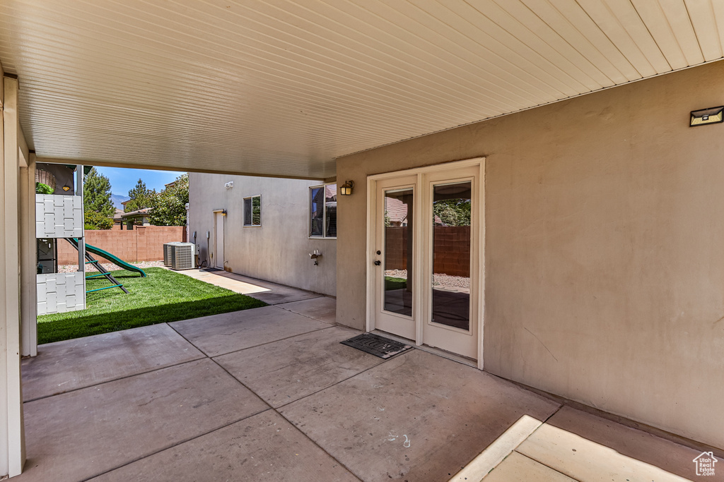 Photo 5 for MLS #2099992 at 2570 S Sycamore Cir