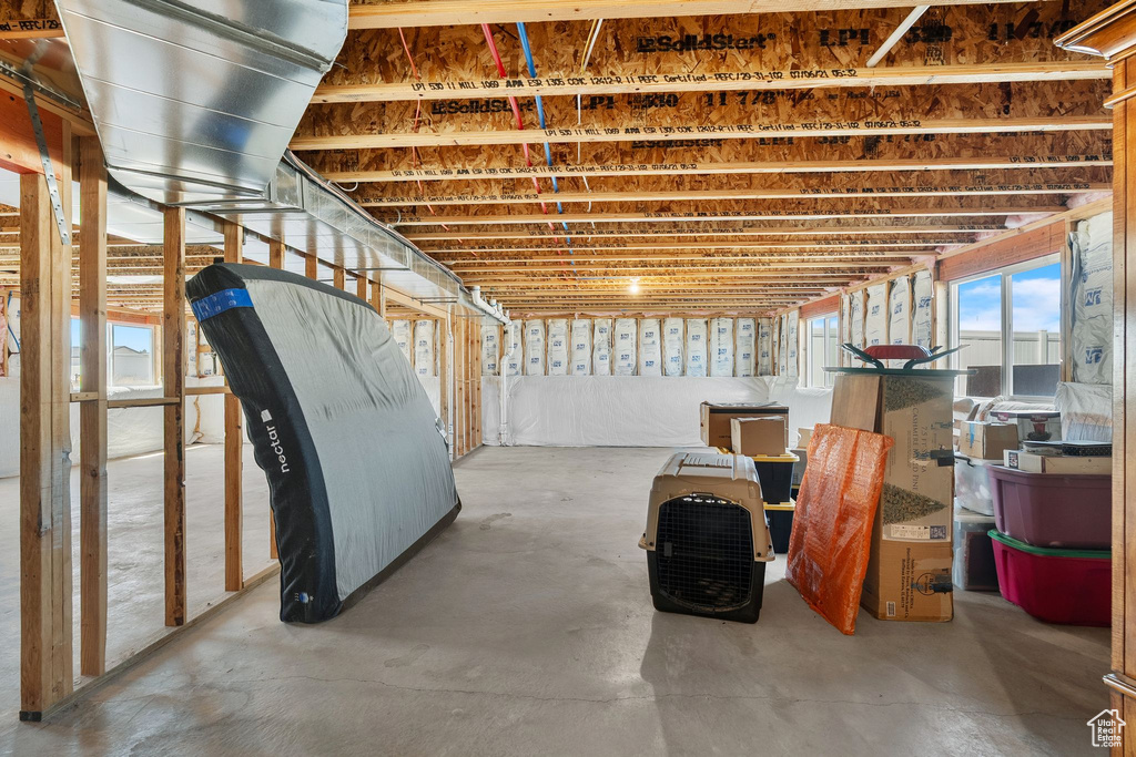 6710 W 10125 N Tremonton, UT 84337