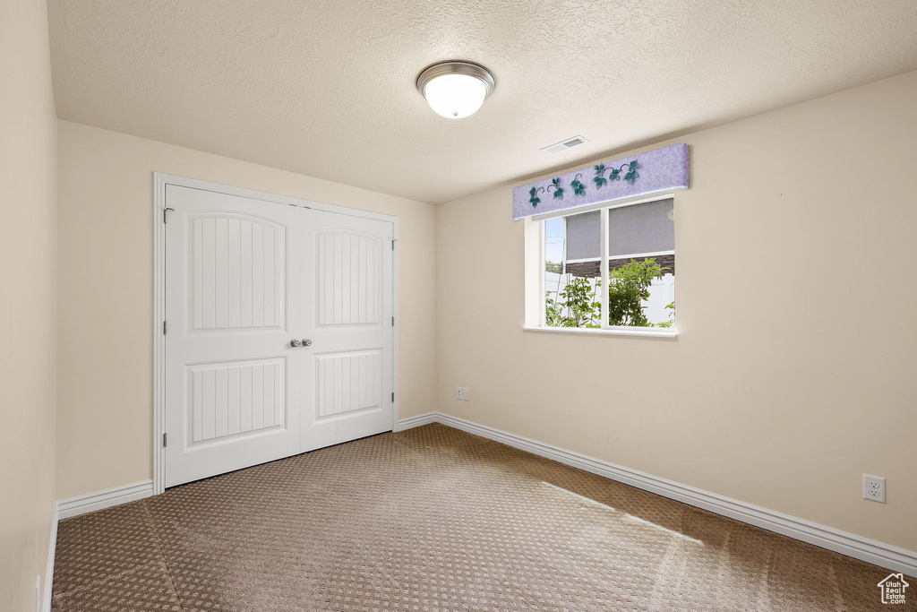 1932 S 2150 W Syracuse, UT 84075