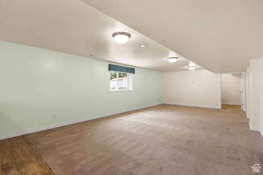 1932 S 2150 W Syracuse, UT 84075