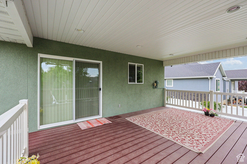 1932 S 2150 W Syracuse, UT 84075