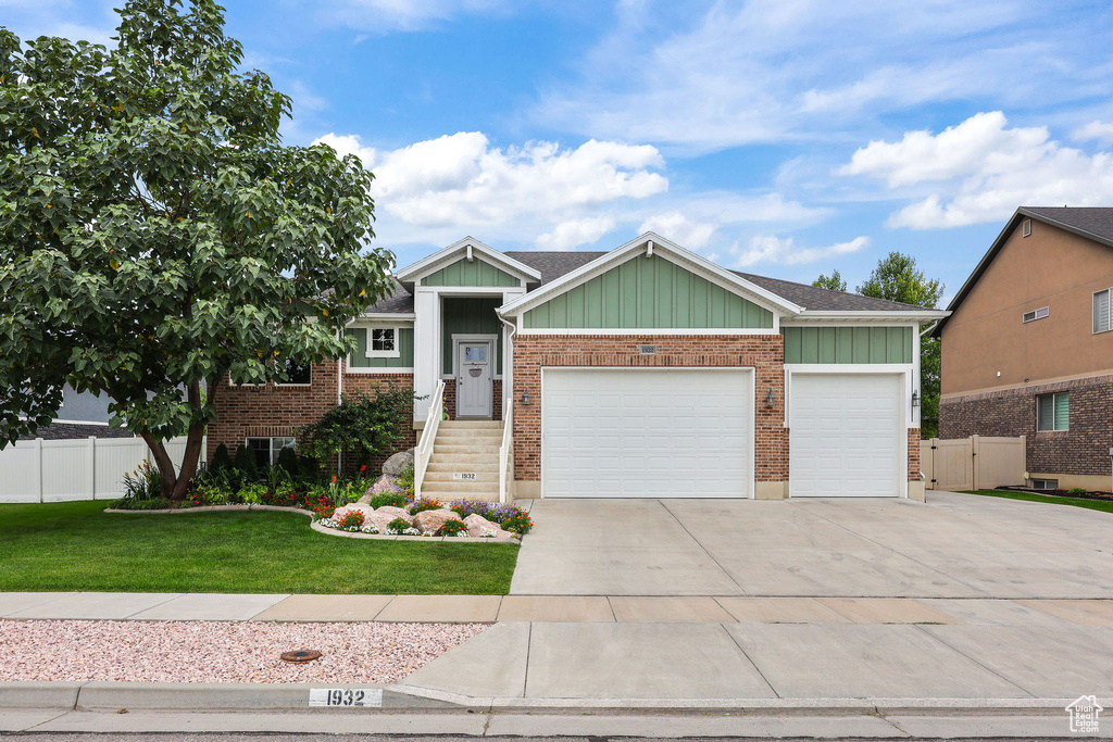 1932 S 2150 W Syracuse, UT 84075