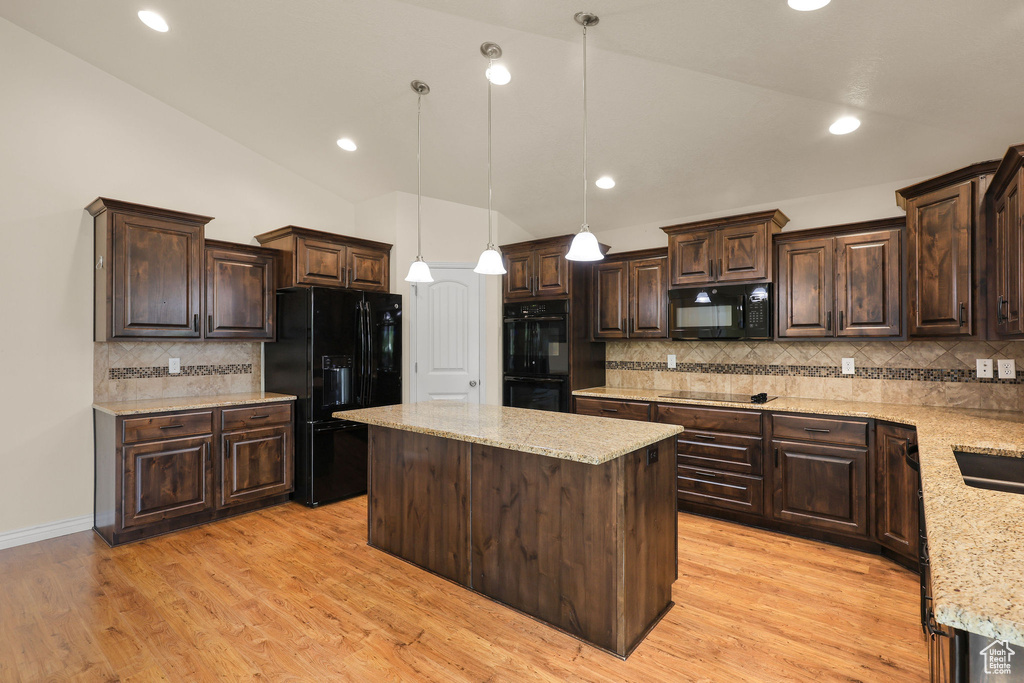 1932 S 2150 W Syracuse, UT 84075
