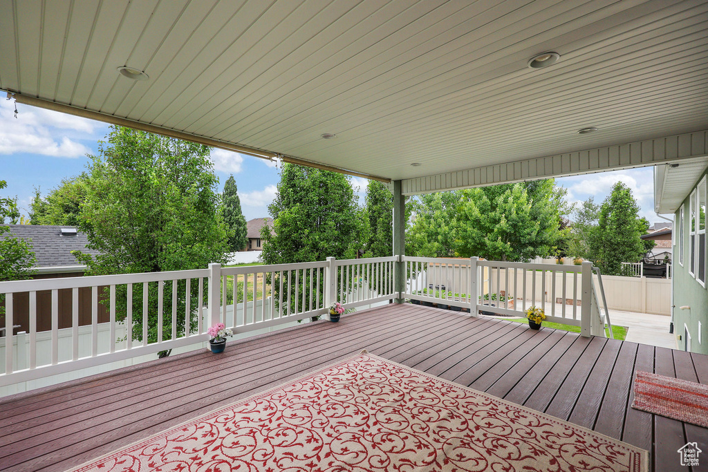 1932 S 2150 W Syracuse, UT 84075
