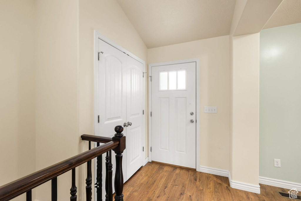 1932 S 2150 W Syracuse, UT 84075