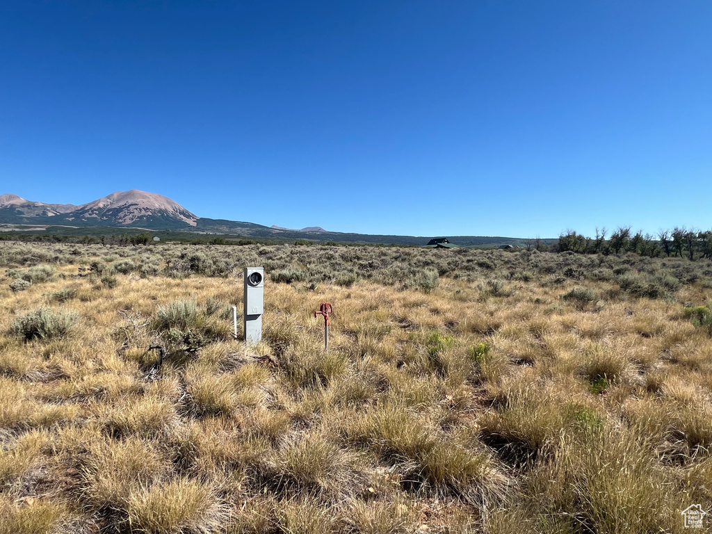 32  PORPUPINE LN La Sal, UT 84530
