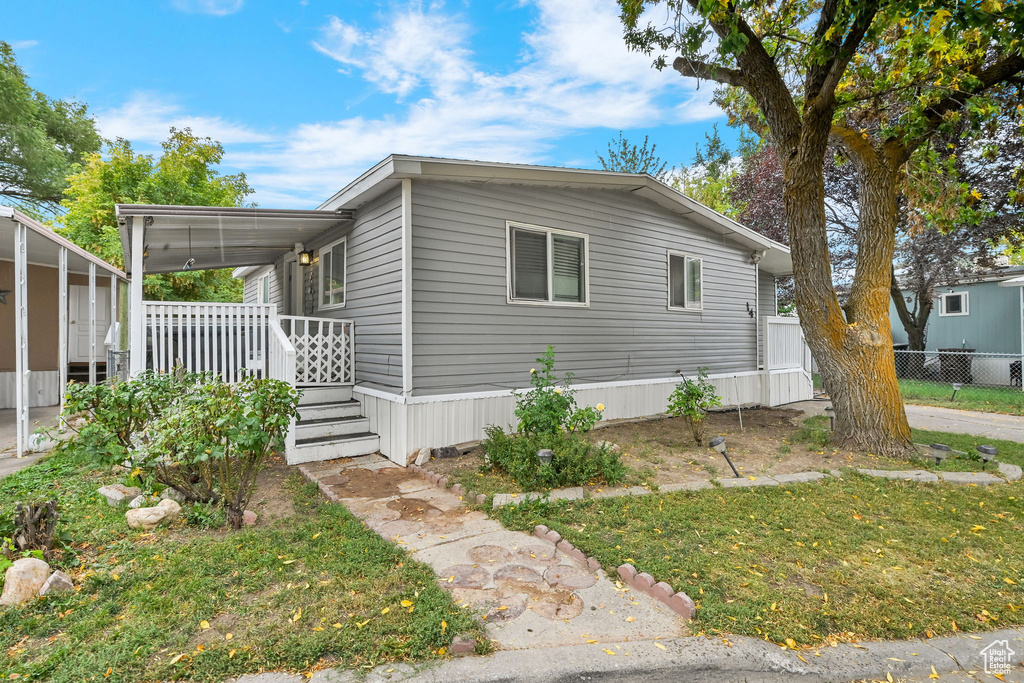 Photo 3 for MLS #2100005 at 900 S Century Dr #14