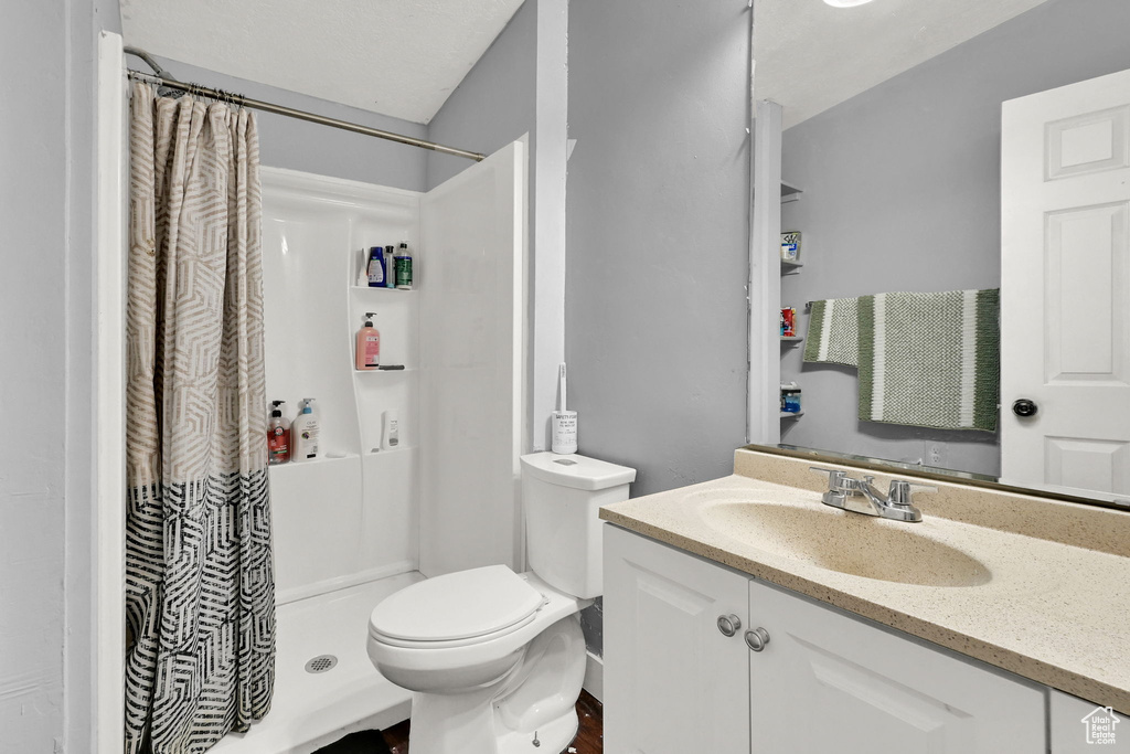 Photo 13 for MLS #2100005 at 900 S Century Dr #14