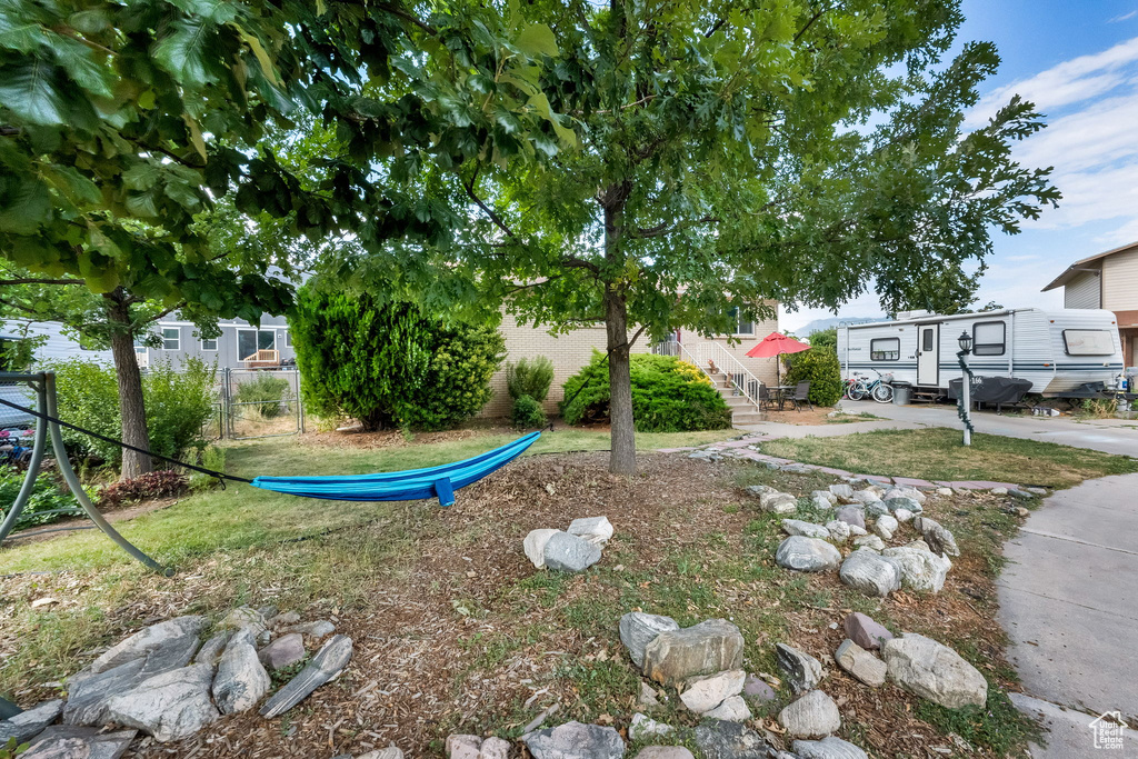 1166 W DALLAS ST Syracuse, UT 84075